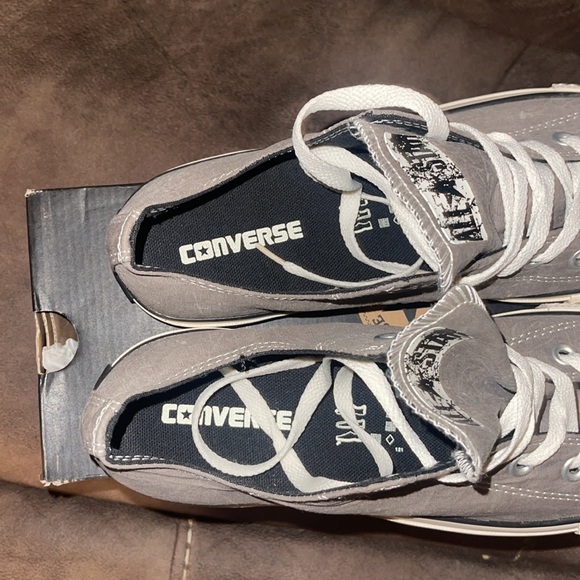 men’s gray converse - Picture 3 of 4